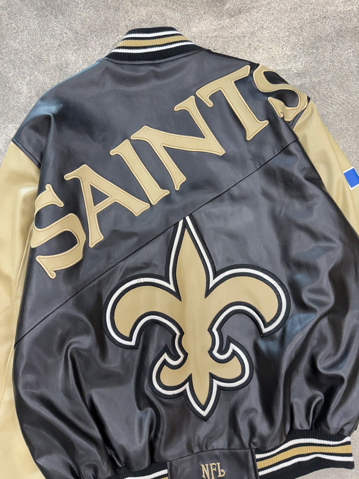 (XL) Vintage NFL Saints Leather Jacket