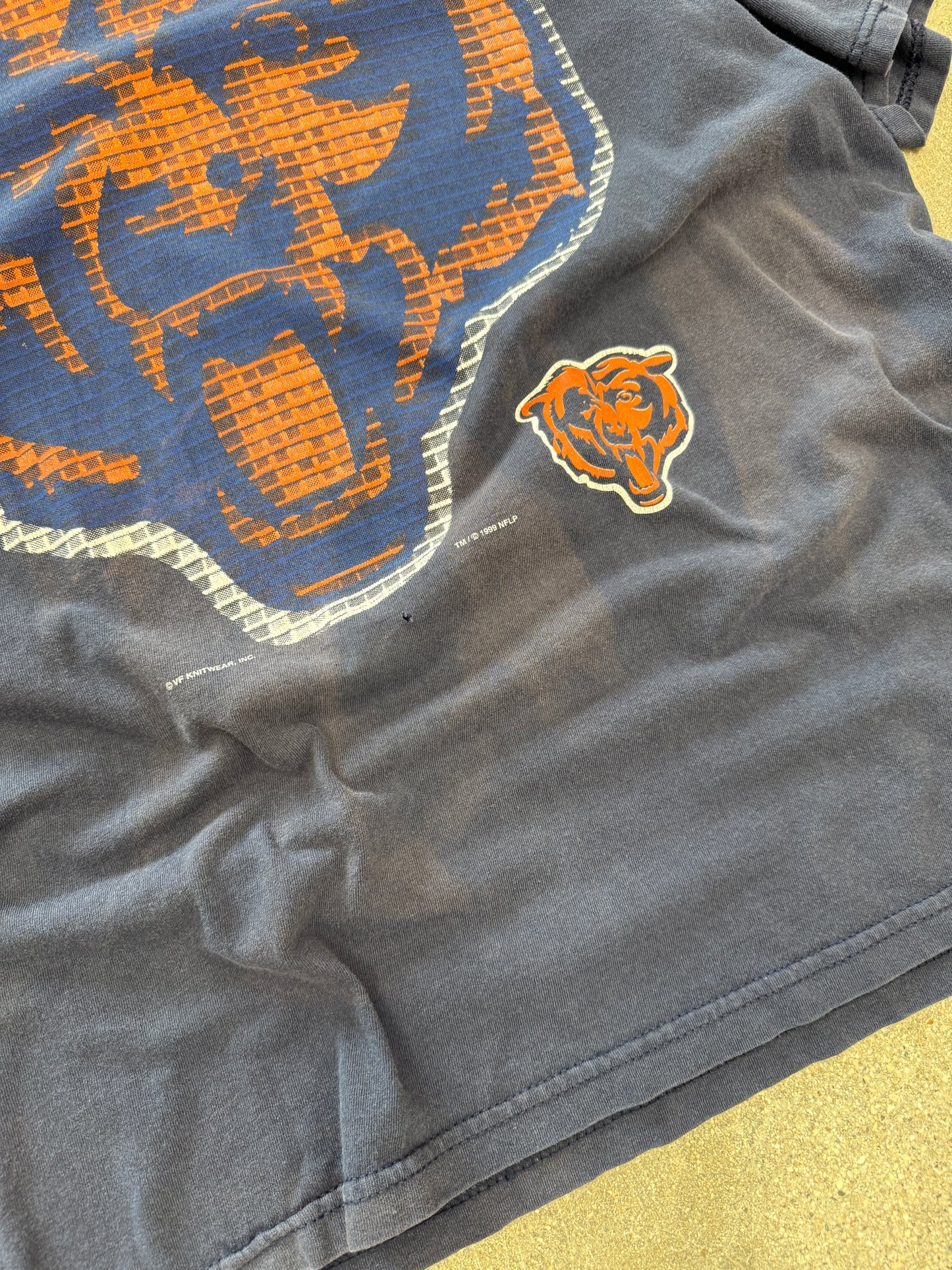 (L) Vintage Chicago Bears Big Logo Tee