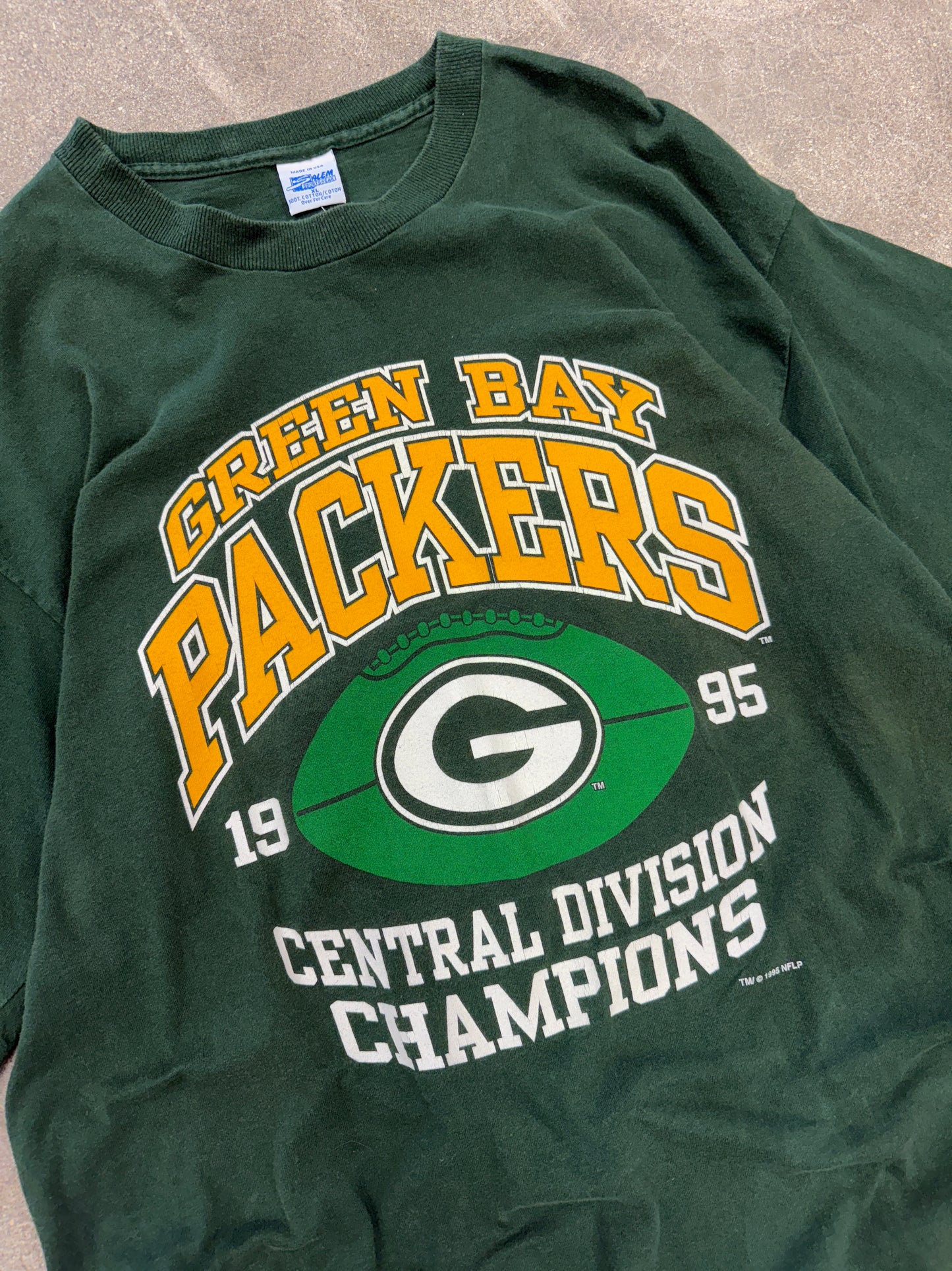 (L) Vintage Green Bay Packers Salem Tee
