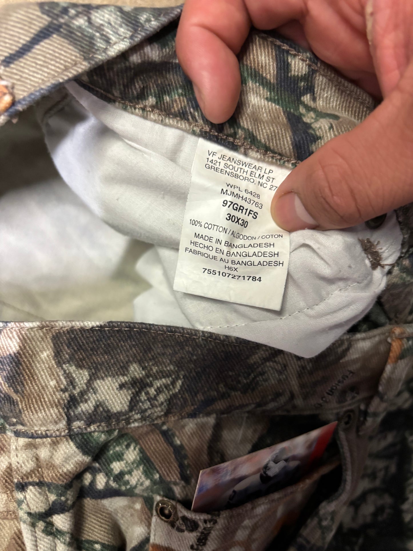 (30x29) Vintage 00s Wrangler Double Knee Realtree Camo Pants