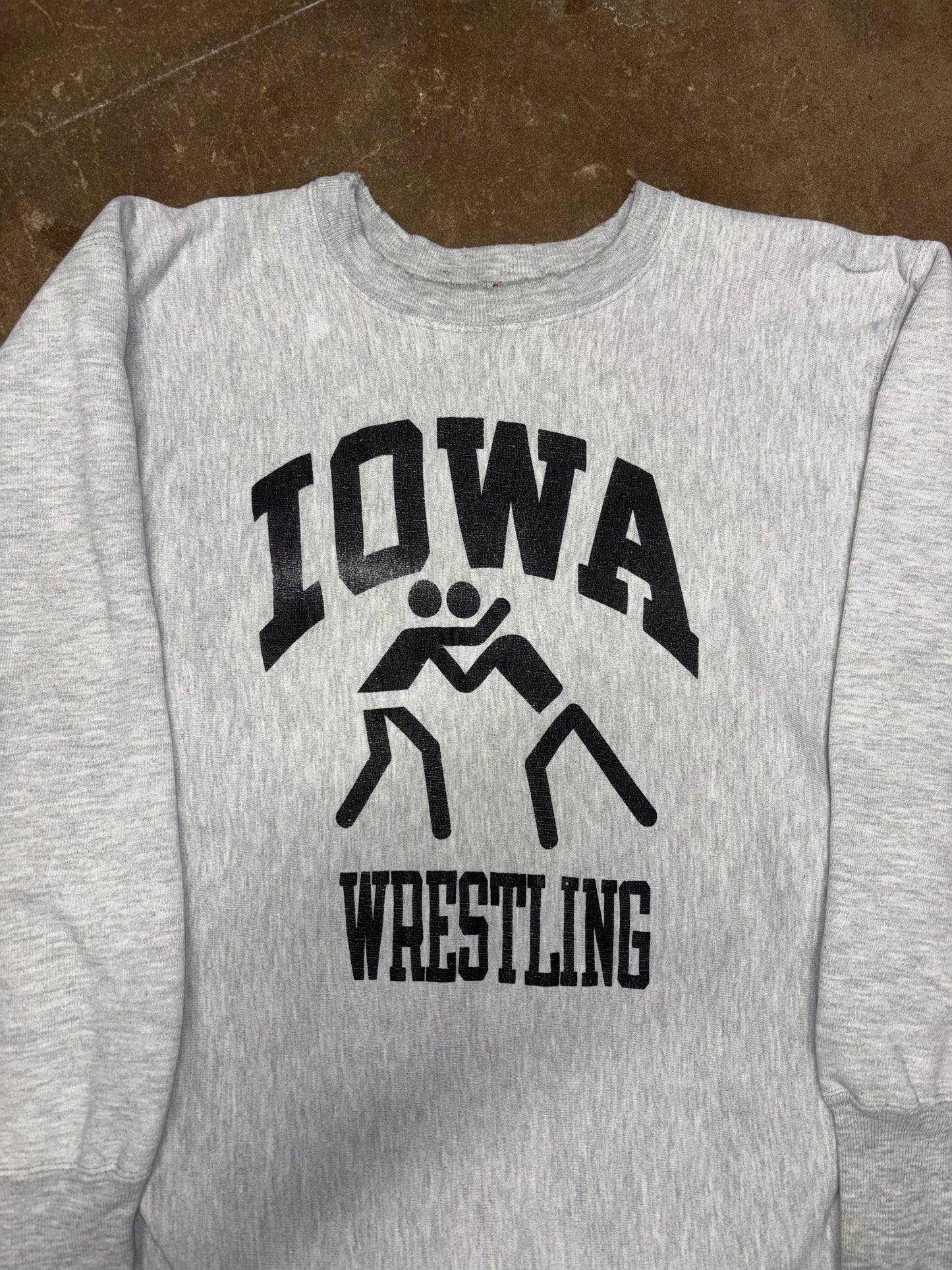 (L) Vintage 90s Champion Reverse Weave Iowa Wrestling Crewneck
