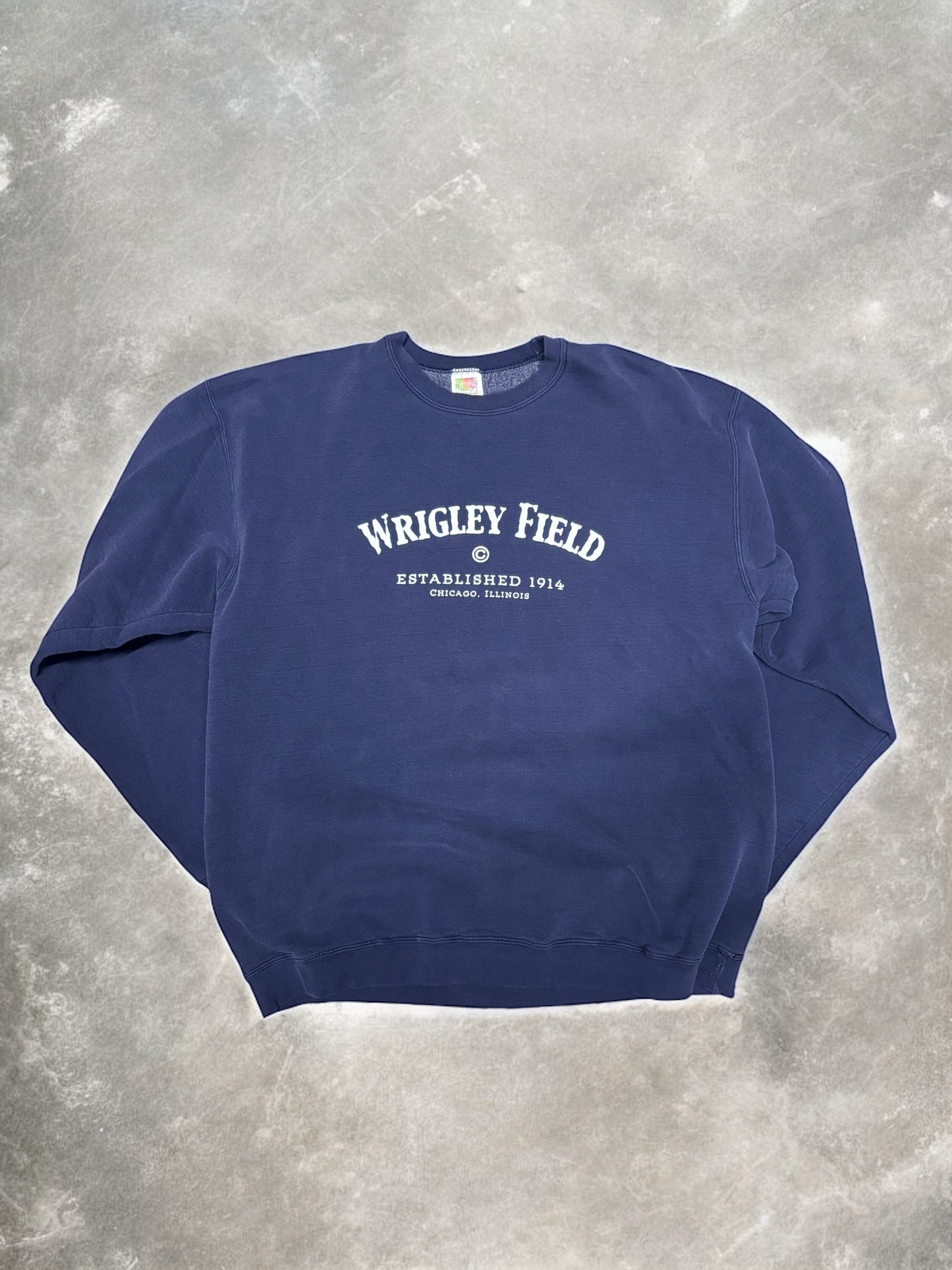 (XXL) Vintage 00s Wrigley Field Navy Crewneck
