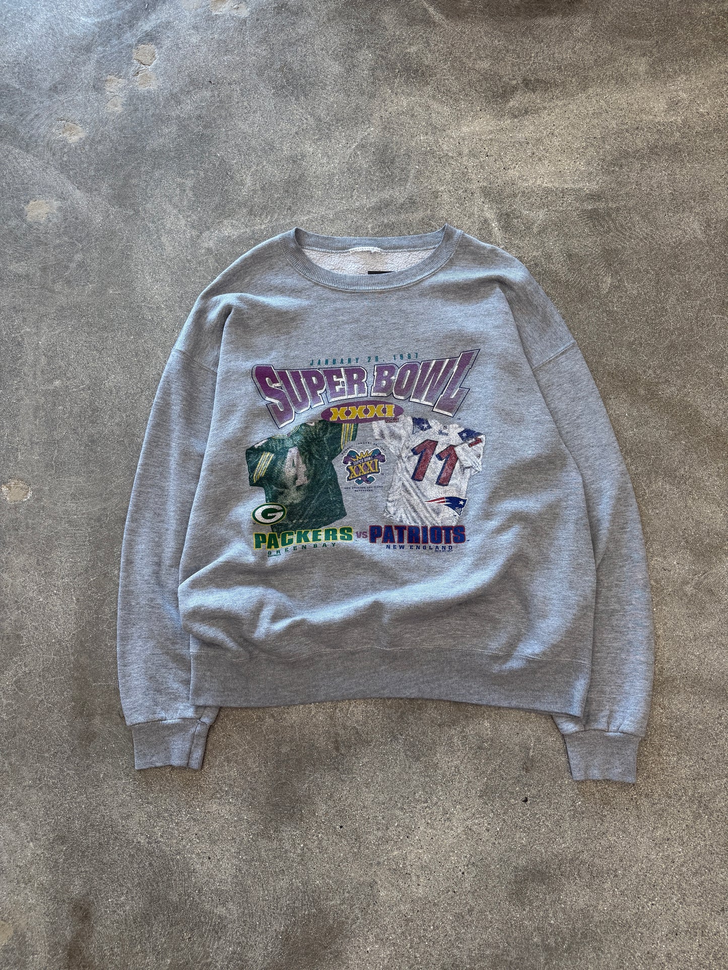 (XL) Vintage Packers VS. Patriots Superbowl XXXI Crewneck
