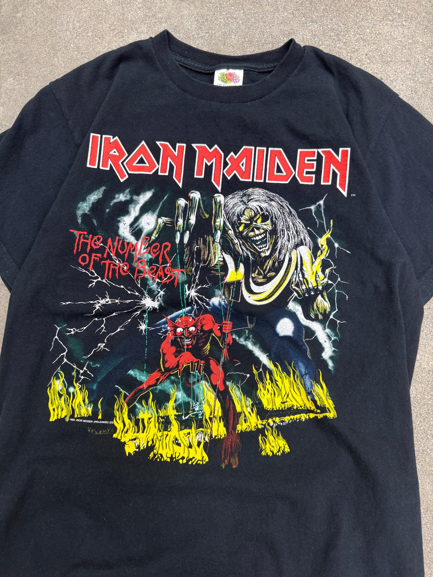 (S/M) Vintage Iron Maiden The Number of the Beast Album Tee Shirt
