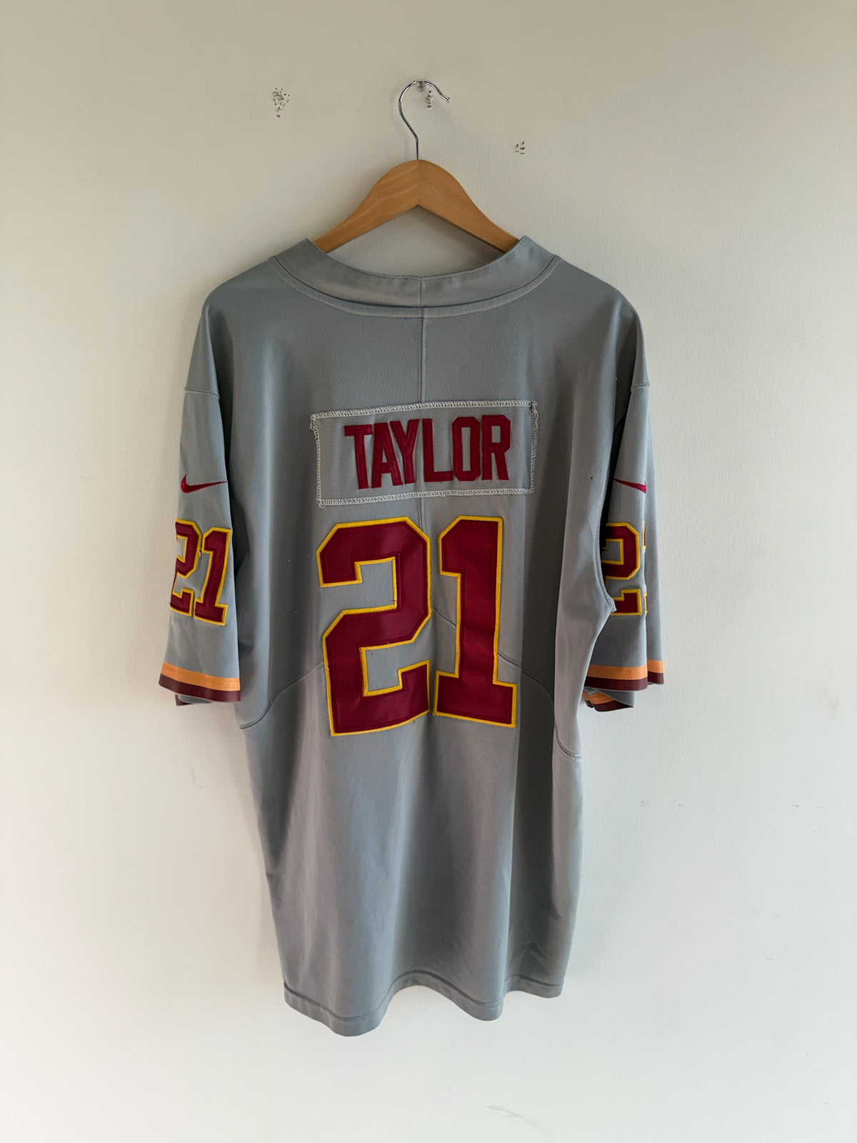 (XL) Sean Taylor Redskins Jersey