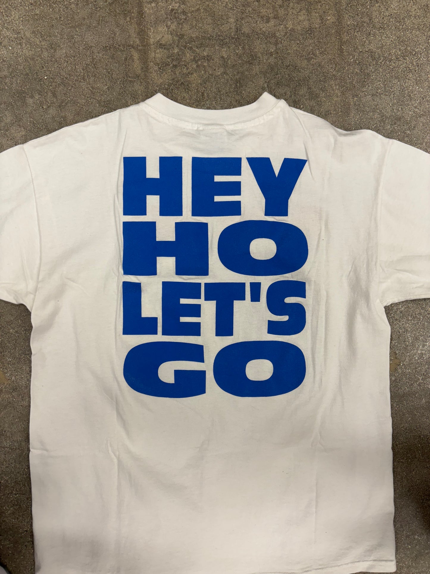 (XL) Vintage Ramones “Hey Ho Let’s Go” Band Tee Shirt