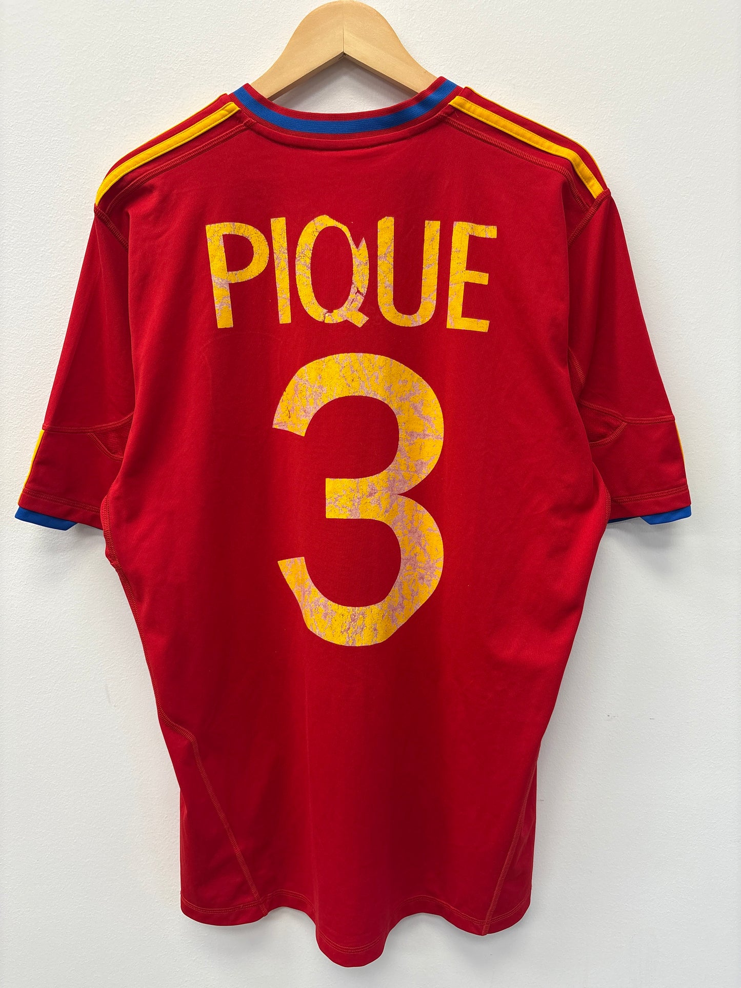 (L/XL) 2010 Spain Gerard Pique Jersey