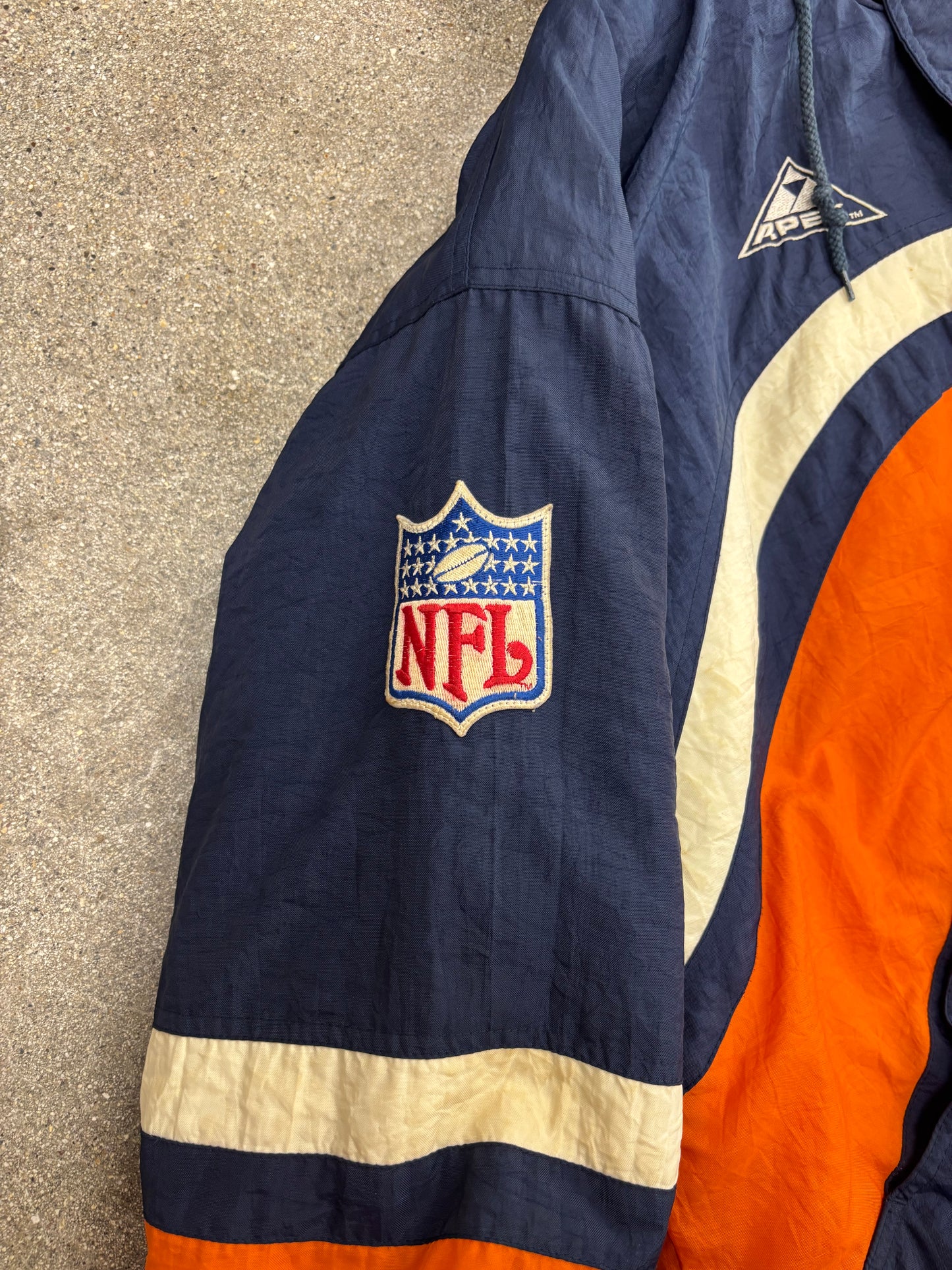 (M) Vintage 90s Apex Chicago Bears 1/4 Zip Up Puffer Jacket