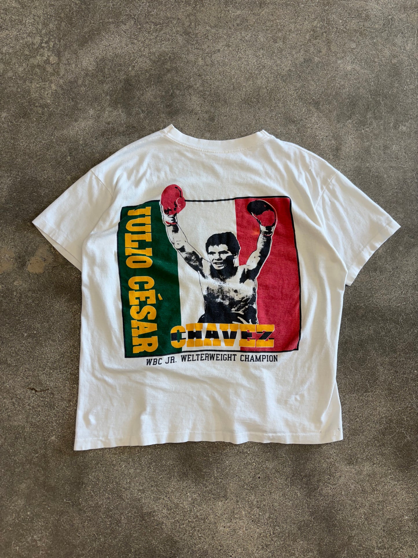 (XL) Vintage 90s Julio Cesar Chavez Boxing White T-Shirt