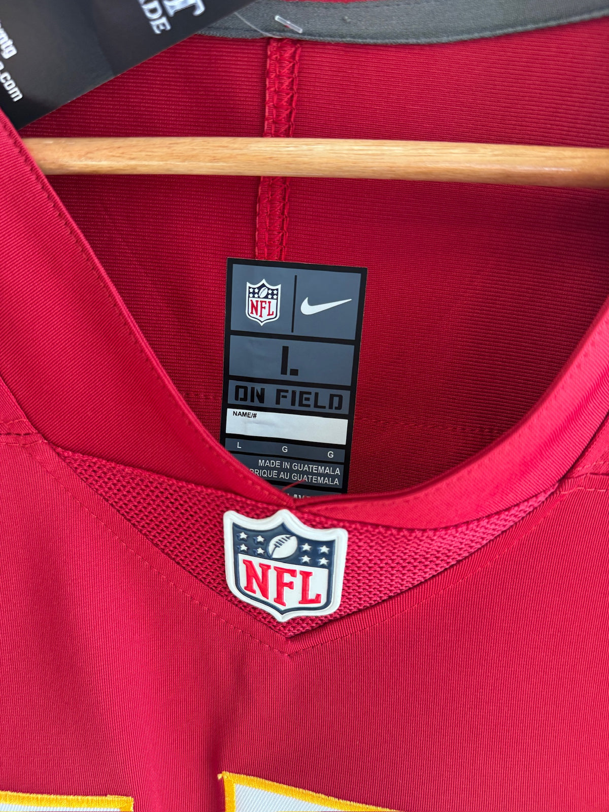 (L) Patrick Mahomes Nike Kansas City Chiefs Jersey
