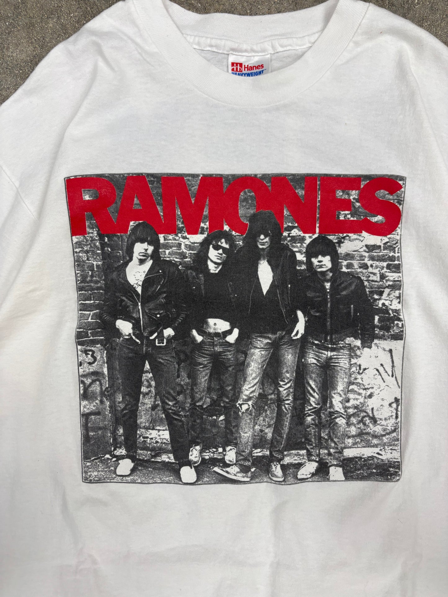 (XL) Vintage Ramones “Hey Ho Let’s Go” Band Tee Shirt