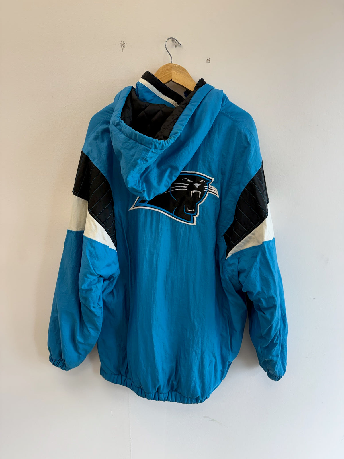 (L) Carolina Panthers Quarterzip Kangaroo Pocket Jacket