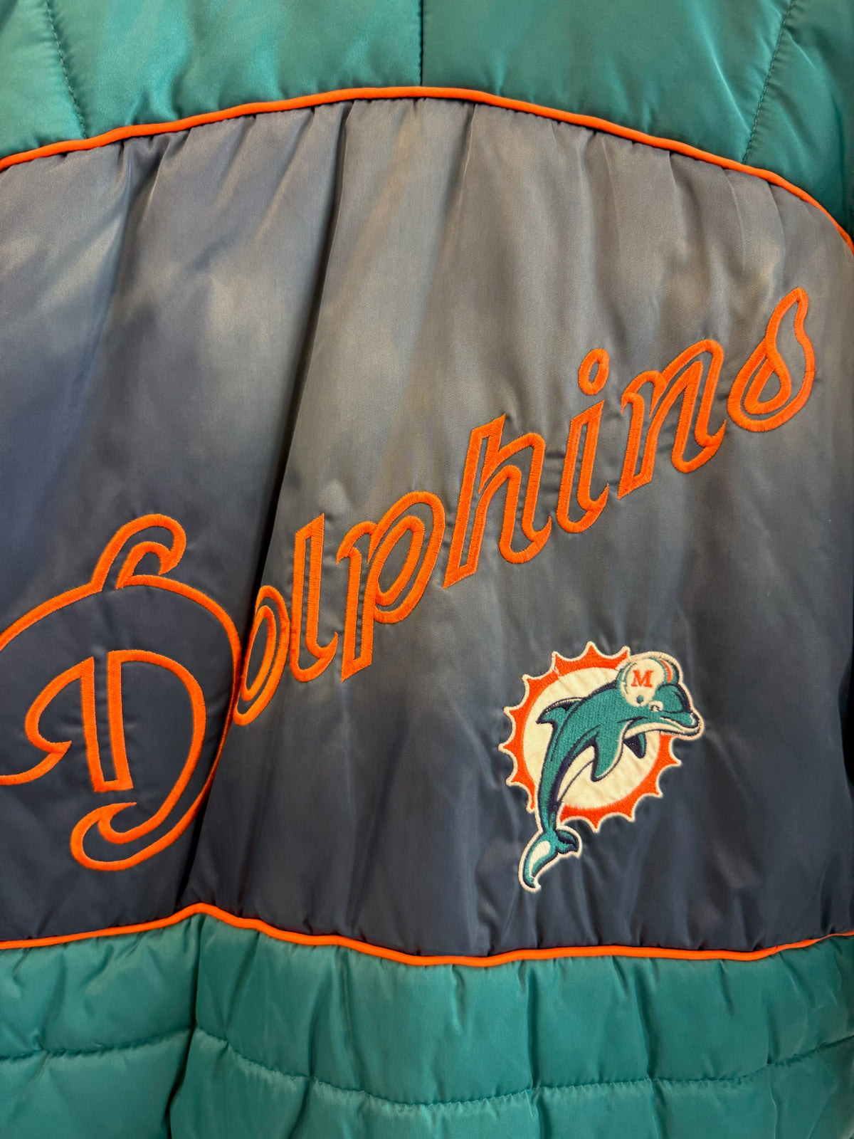 (M) Vintage Miami Dolphins Pro Player Puffer Jacket