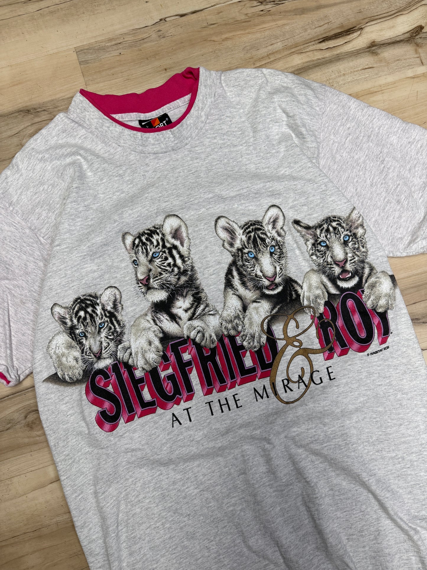 (M) Vintage Siegfried & Roy White Tiger Shirt