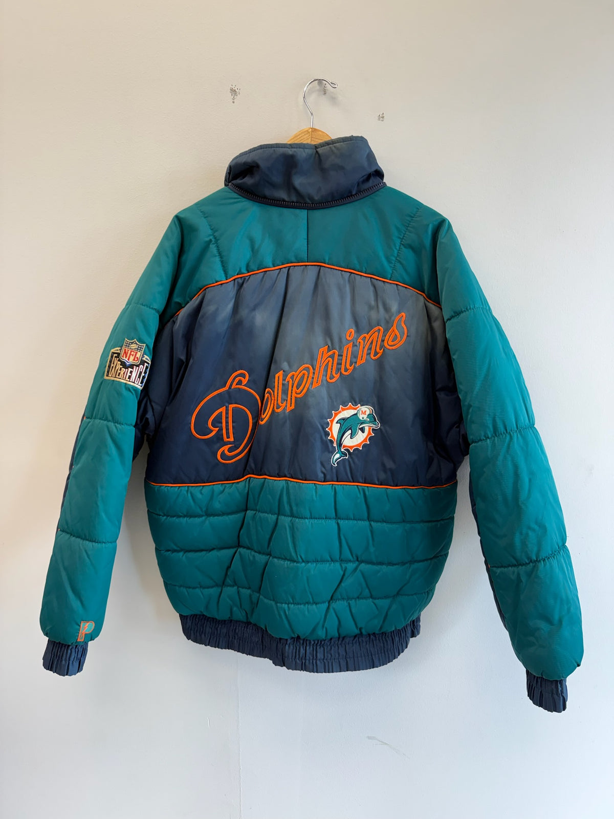 (M) Vintage Miami Dolphins Pro Player Puffer Jacket