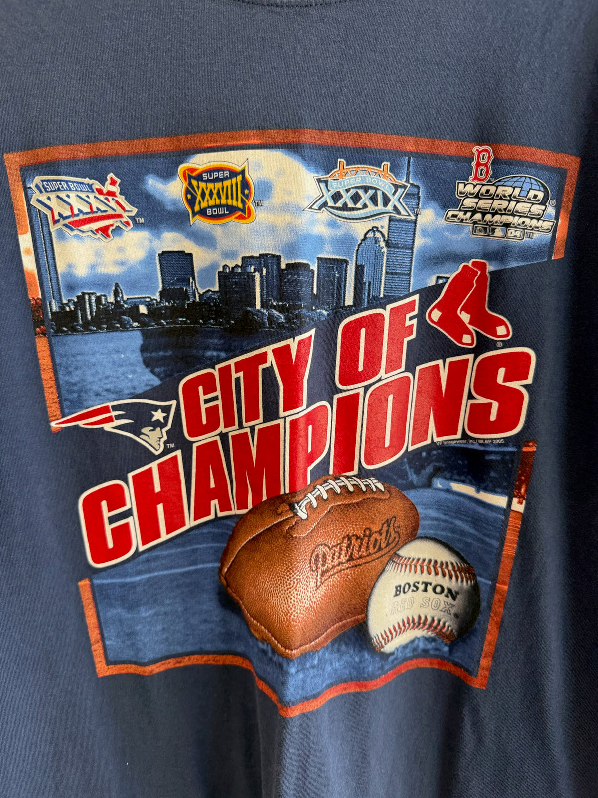 (L) Vintage New England Patriots & Red Sox Champions Tee
