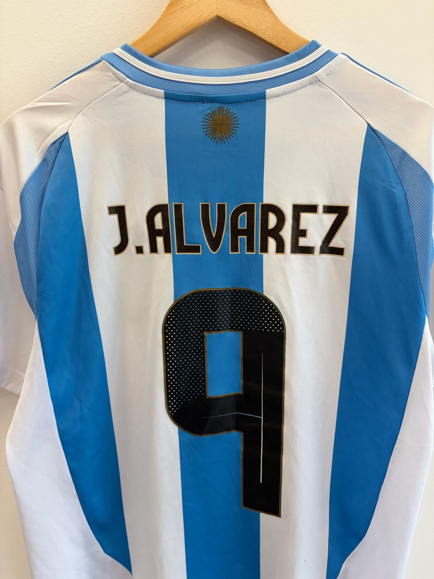 (S) 2022 Argentina Julian Alvarez Jersey - World Cup Champs