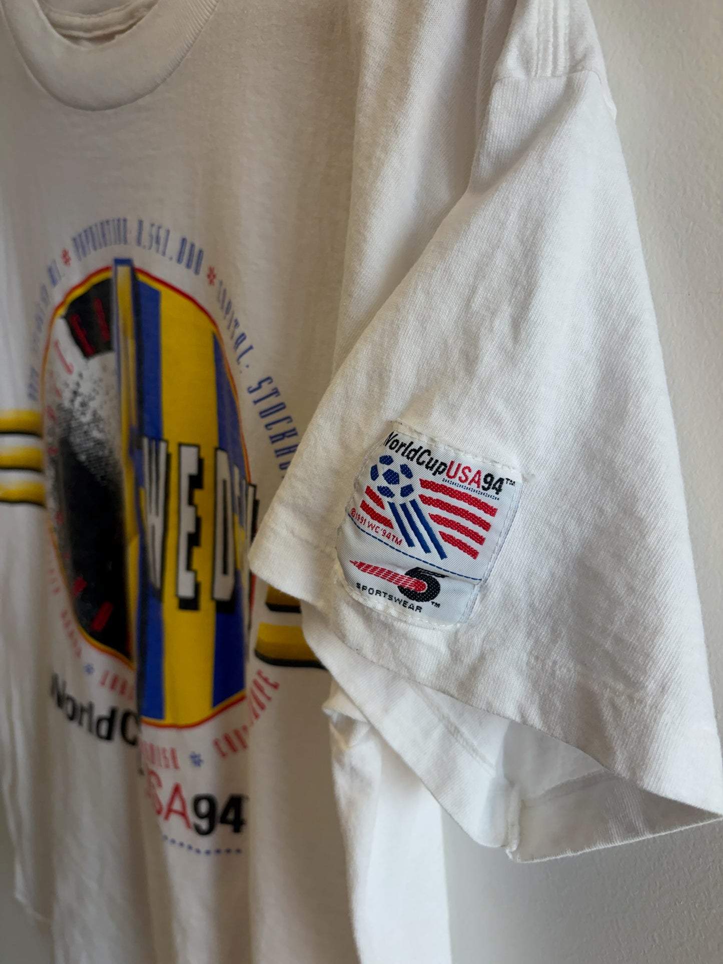 (L) Vintage Sweden World Cup 1994 Tee