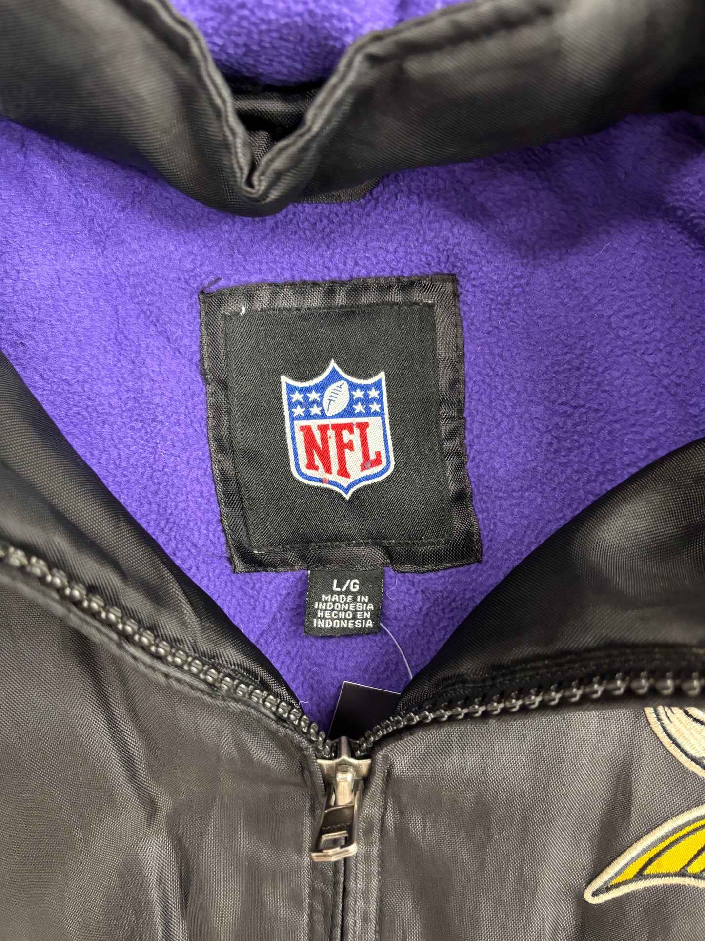(L) NFL Minnesota Vikings Black Zip Up Jacket