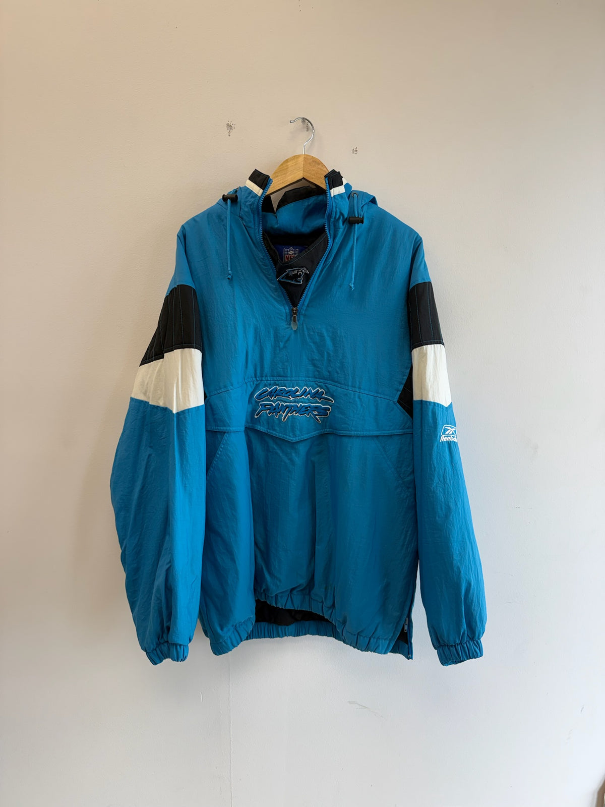 (L) Carolina Panthers Quarterzip Kangaroo Pocket Jacket