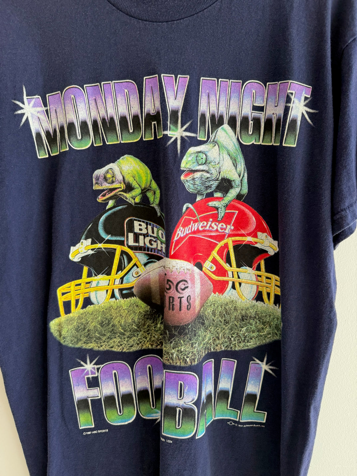 (L) MNF Budweiser Chameleon Tee