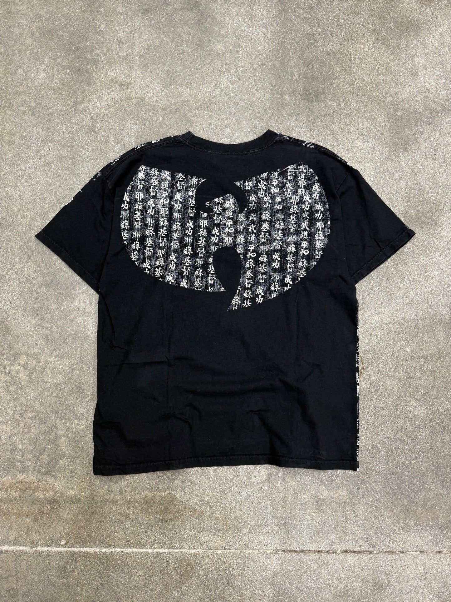 (XL) Vintage Wu-Tang Clan Chinese Lettering AOP Band Tee Shirt