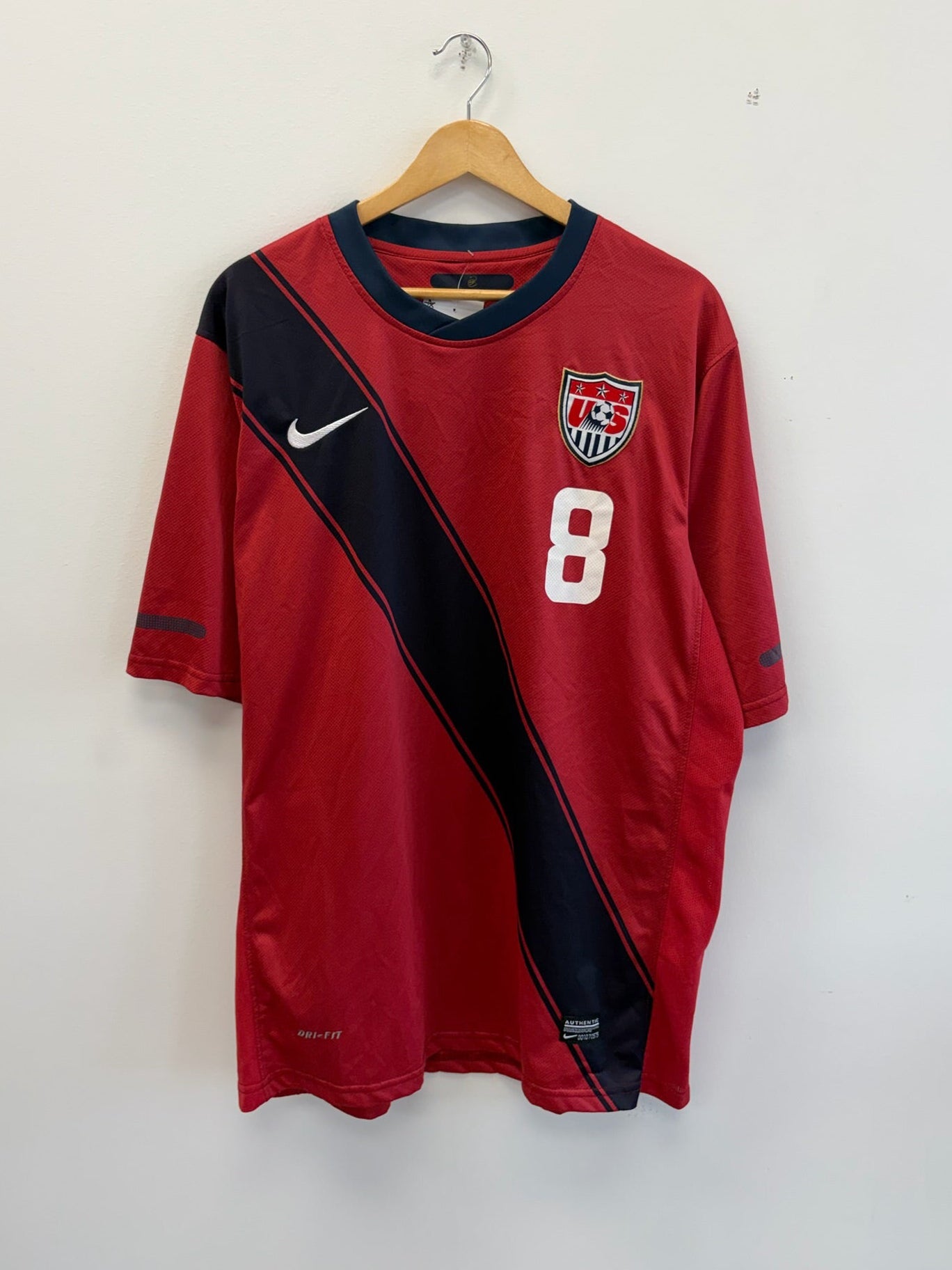 (XL) 2010 USA Clint Dempsey Jersey