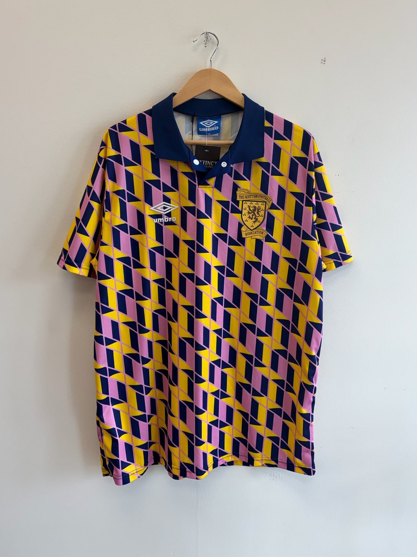 (XL) 1988 Scotland Robertson Jersey
