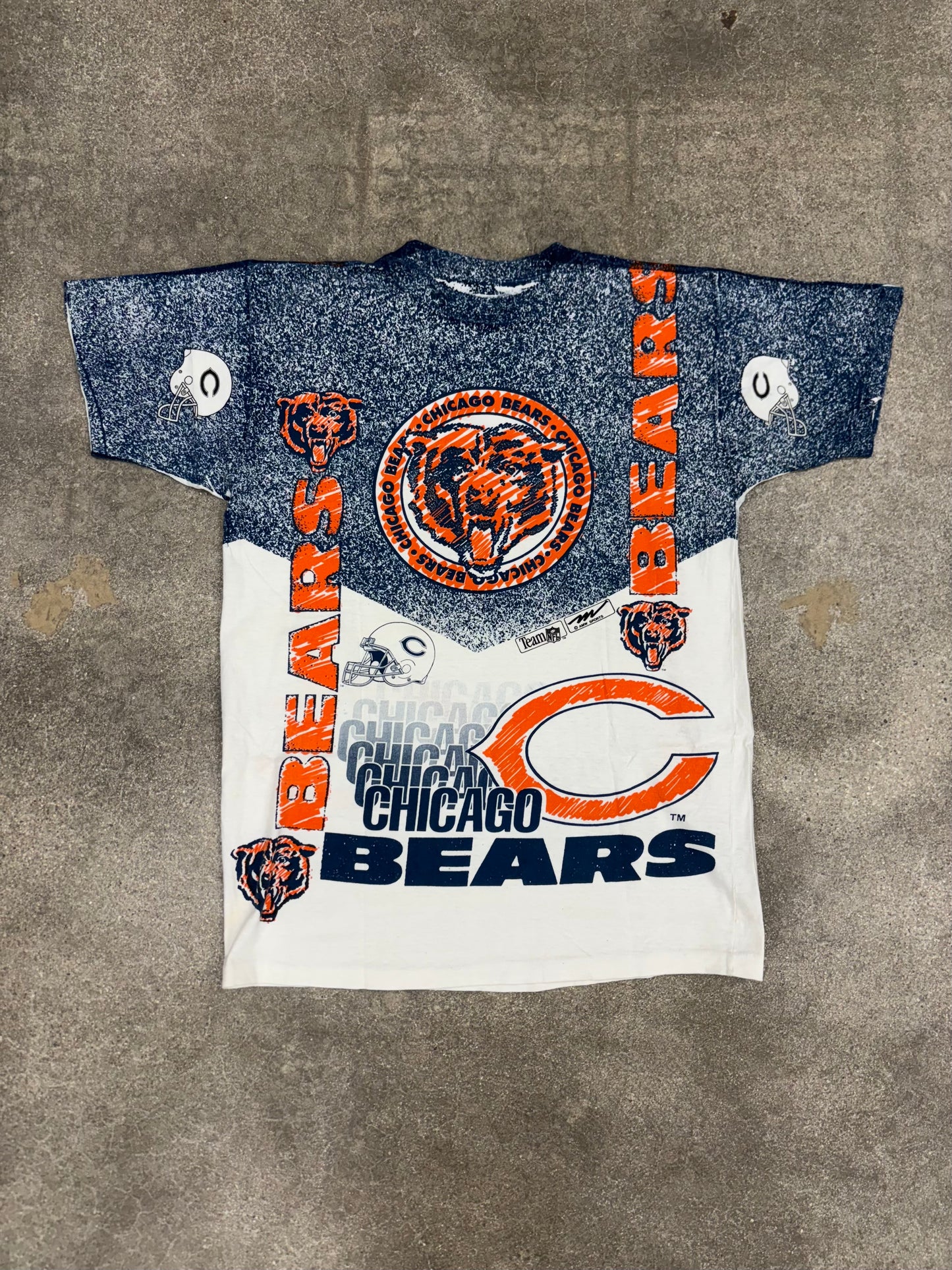 (XL) Vintage Chicago Bears AOP Tee Shirt