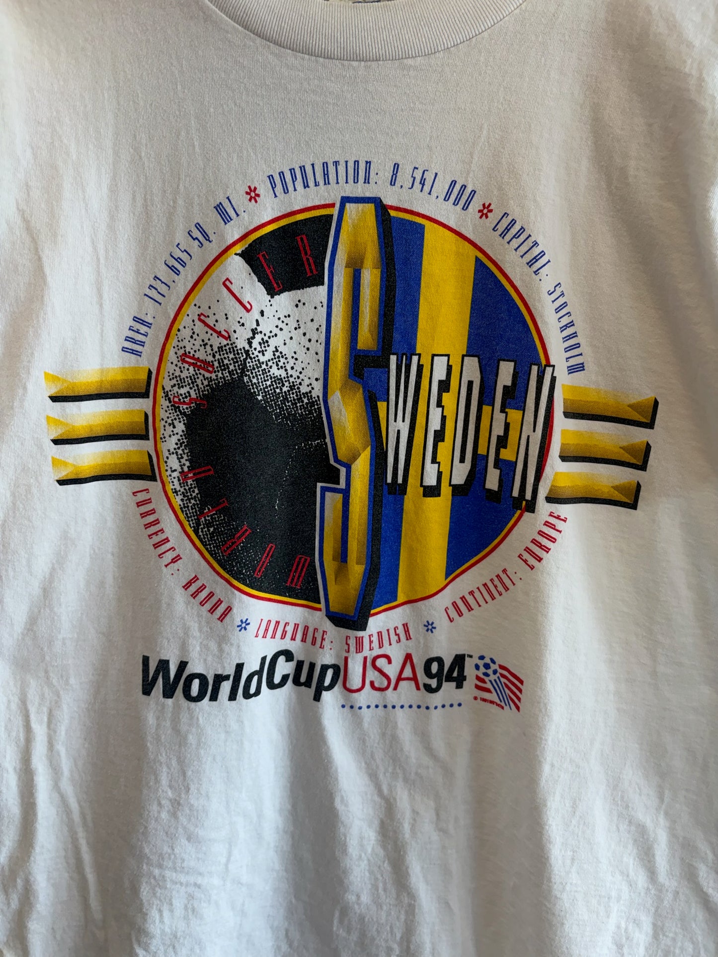 (L) Vintage Sweden World Cup 1994 Tee