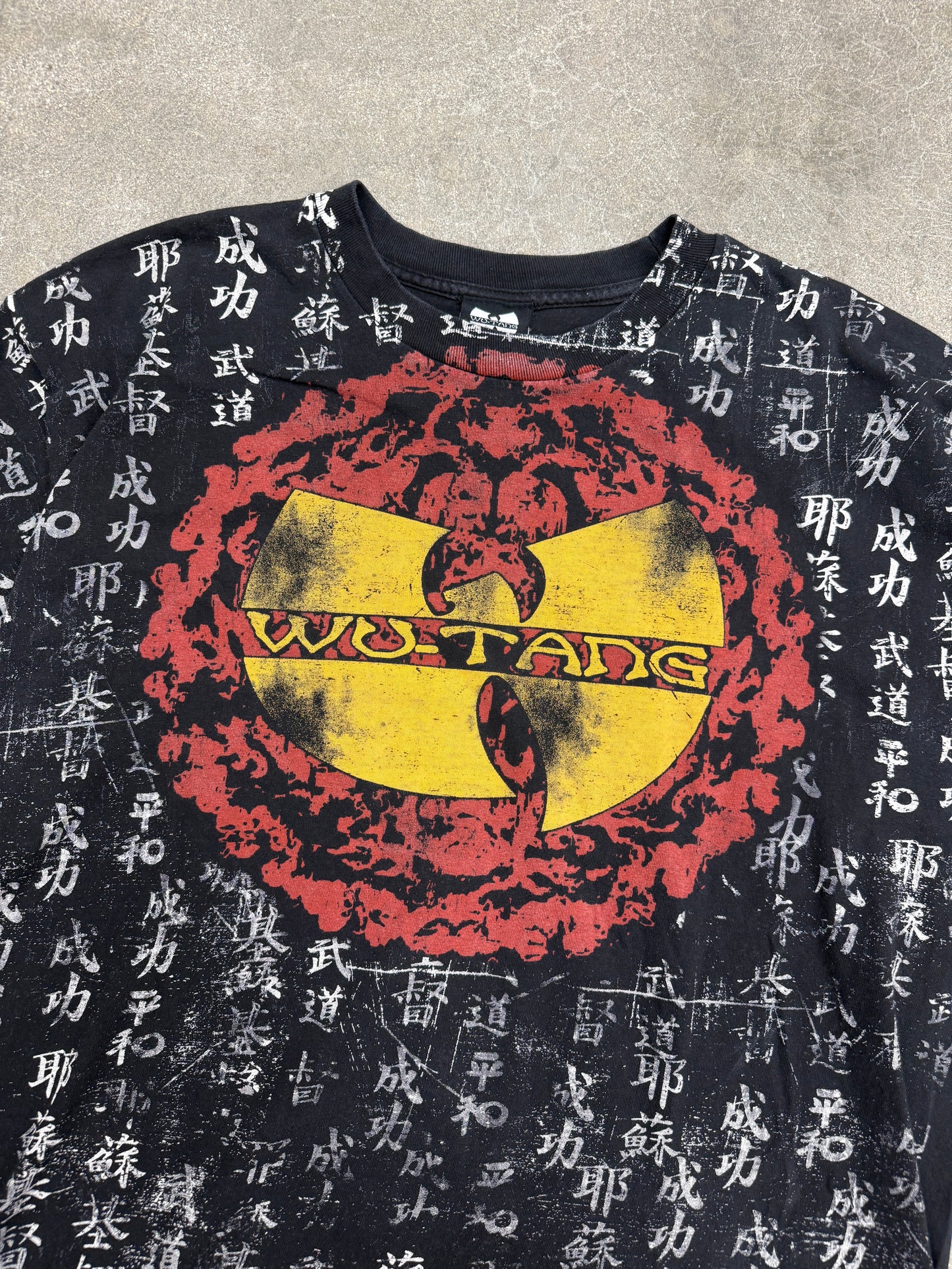 (XL) Vintage Wu-Tang Clan Chinese Lettering AOP Band Tee Shirt