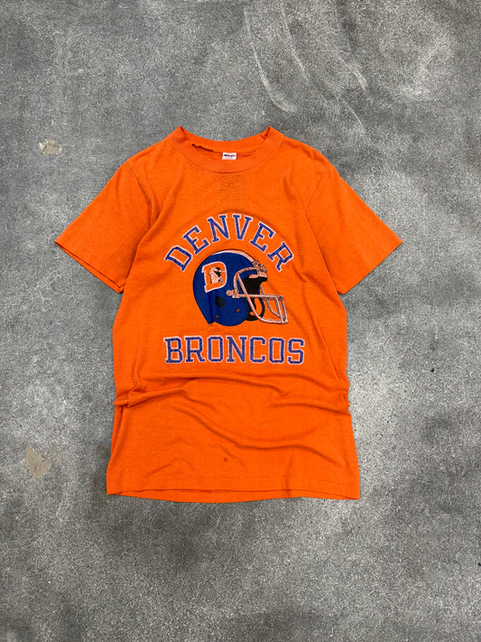 (S) Vintage 80s Champion Denver Broncos Helmet Tee