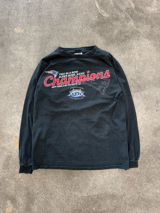 (S) Vintage Superbowl Champions Patriots Longsleeve