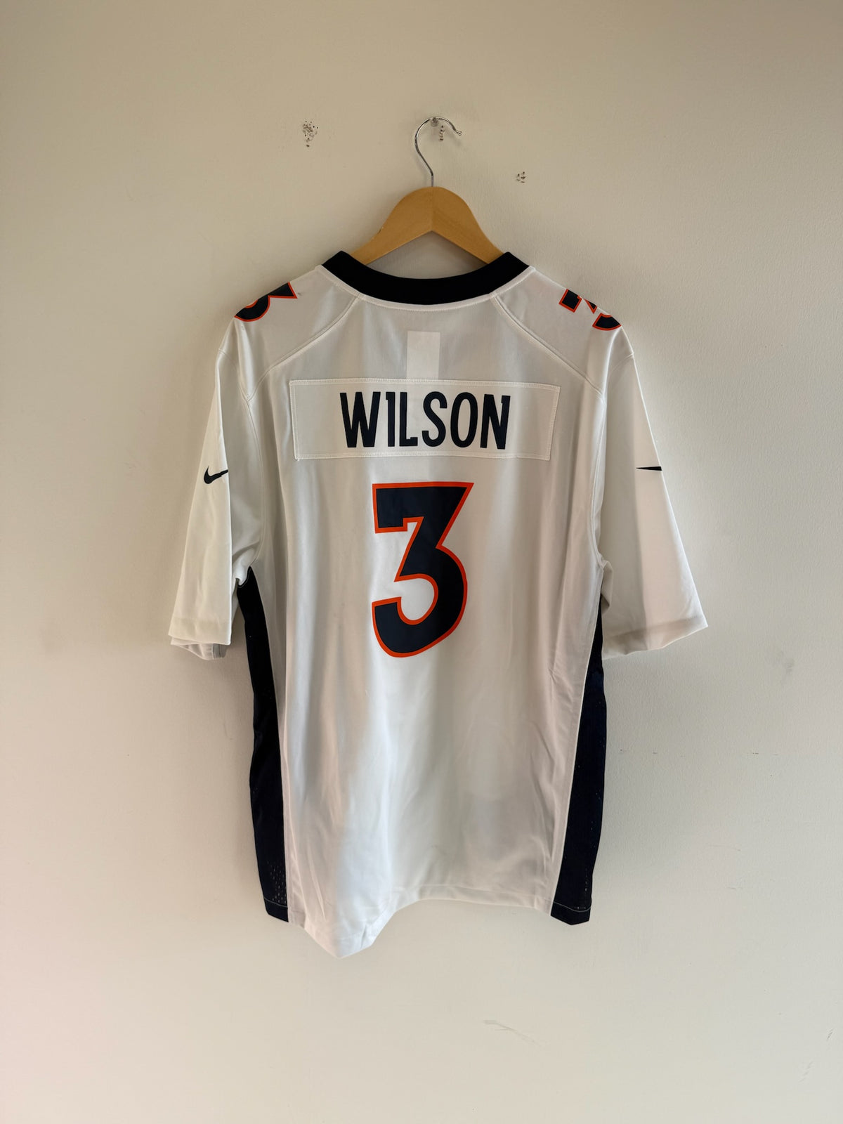 (L) Russell Wilson Broncos Jersey BNWT