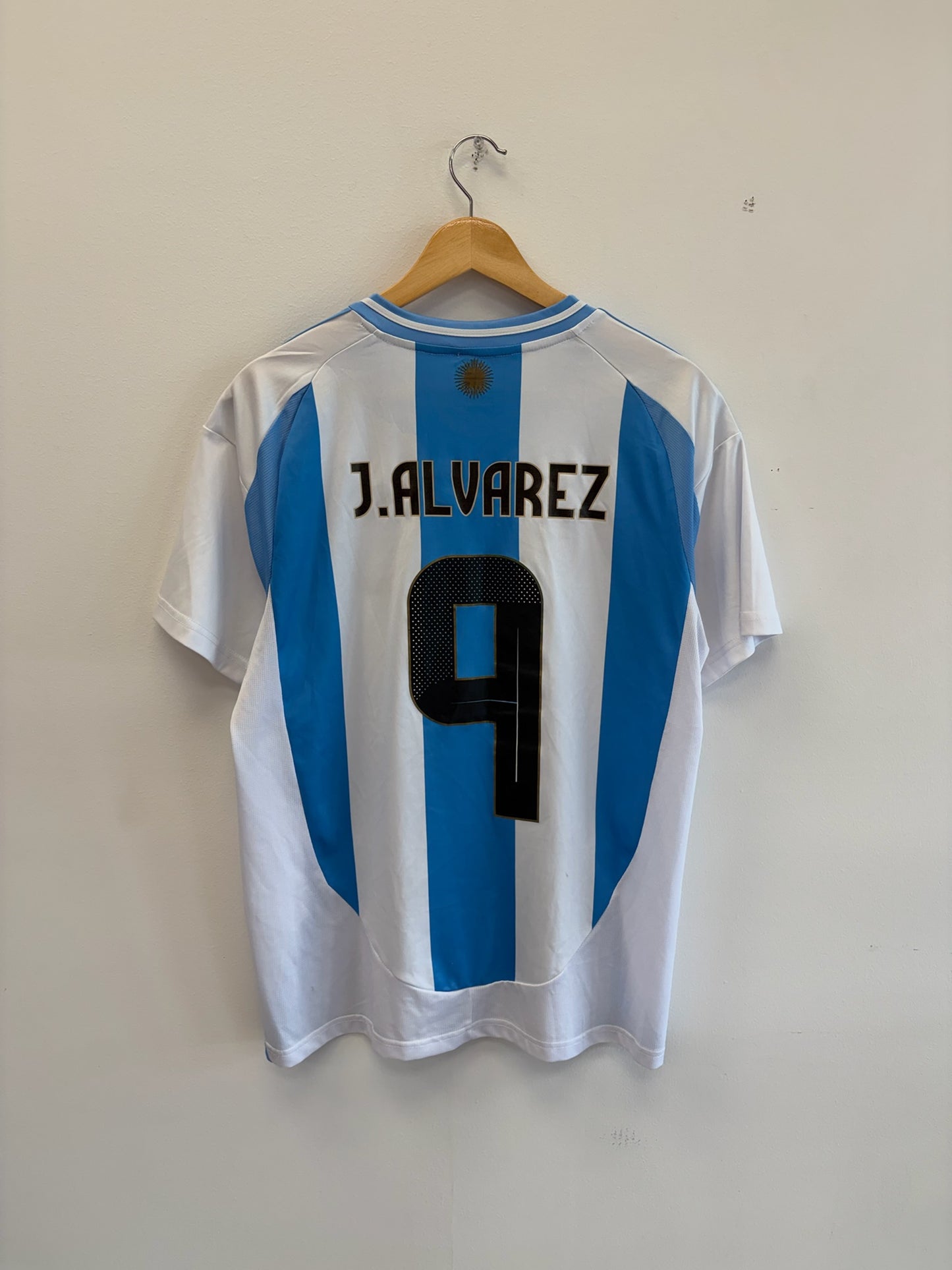 (S) 2022 Argentina Julian Alvarez Jersey - World Cup Champs