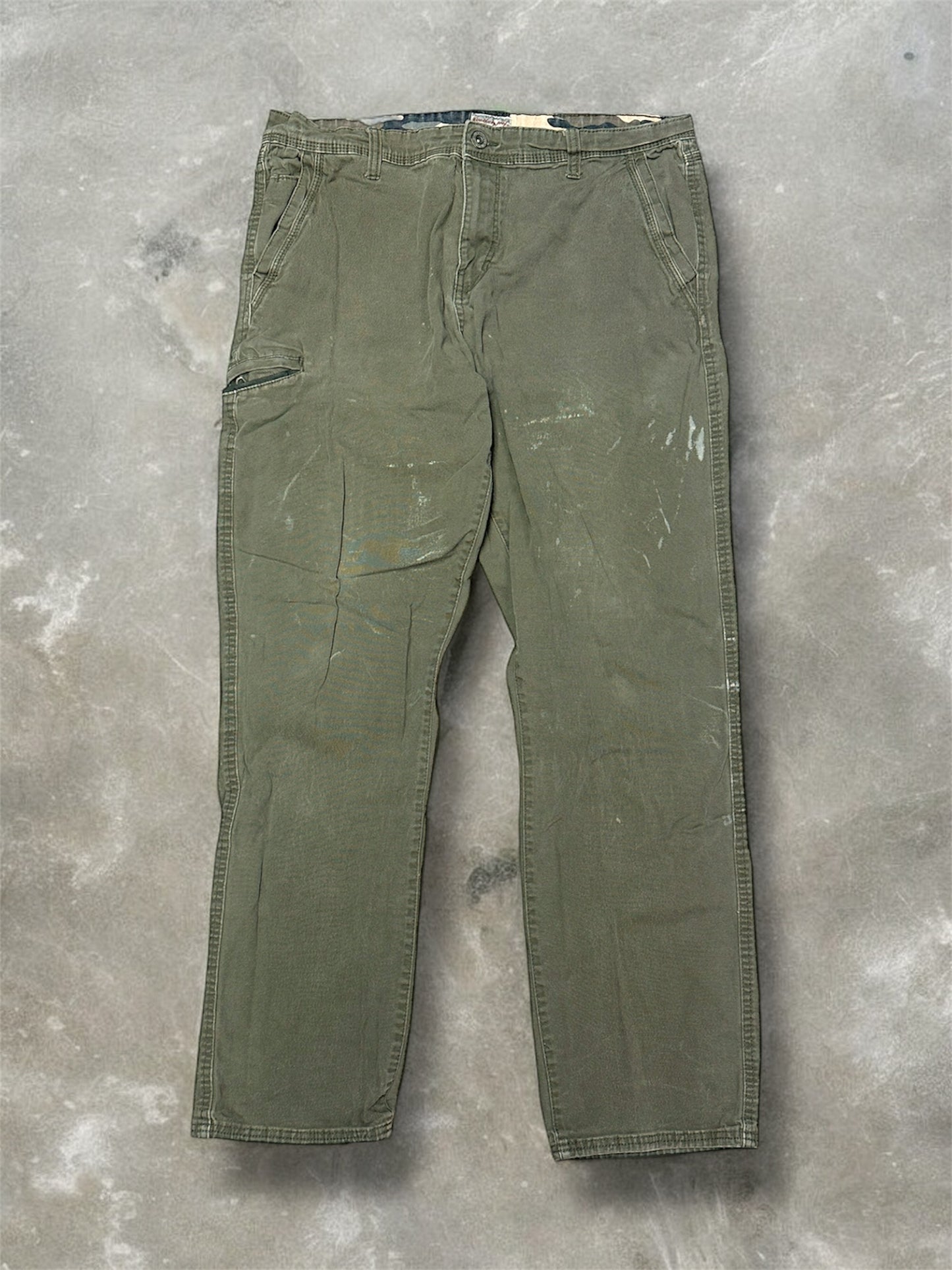 (36x32) Military Green Paint Splatter Pants