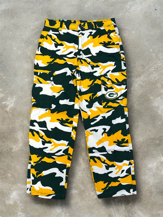 (33x30) Vintage Camo Packers Cargo Pants