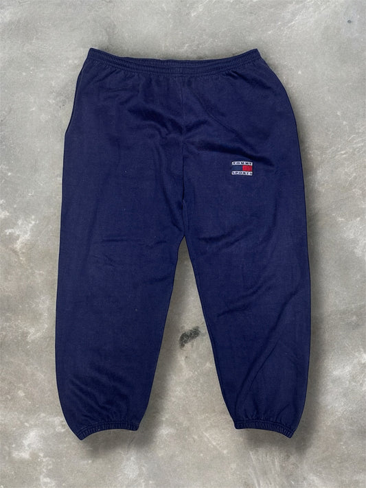 (40x29) Vintage Tommy Sports Sweats