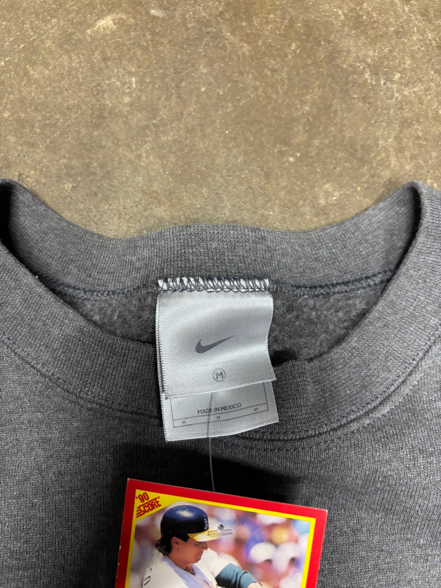 (L) Vintage 00s Nike Side Swoosh Dark Grey Crewneck