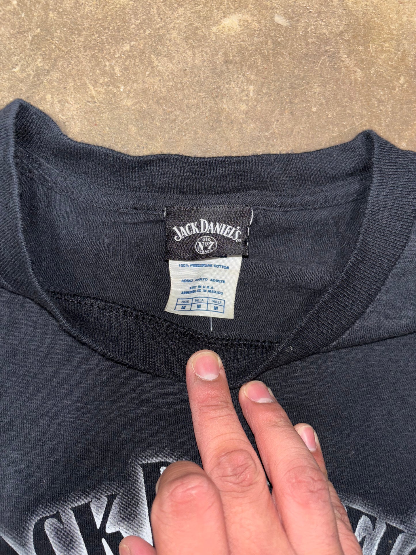 (M) Vintage 00s Jack Daniel’s 8 Ball Liquor Black T-Shirt